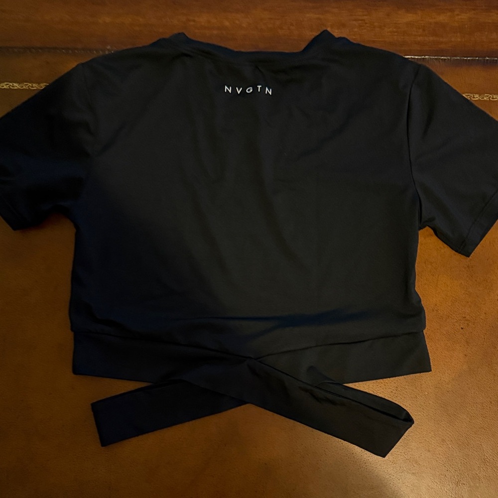 NVGTN Black Short-Sleeve Crop Top